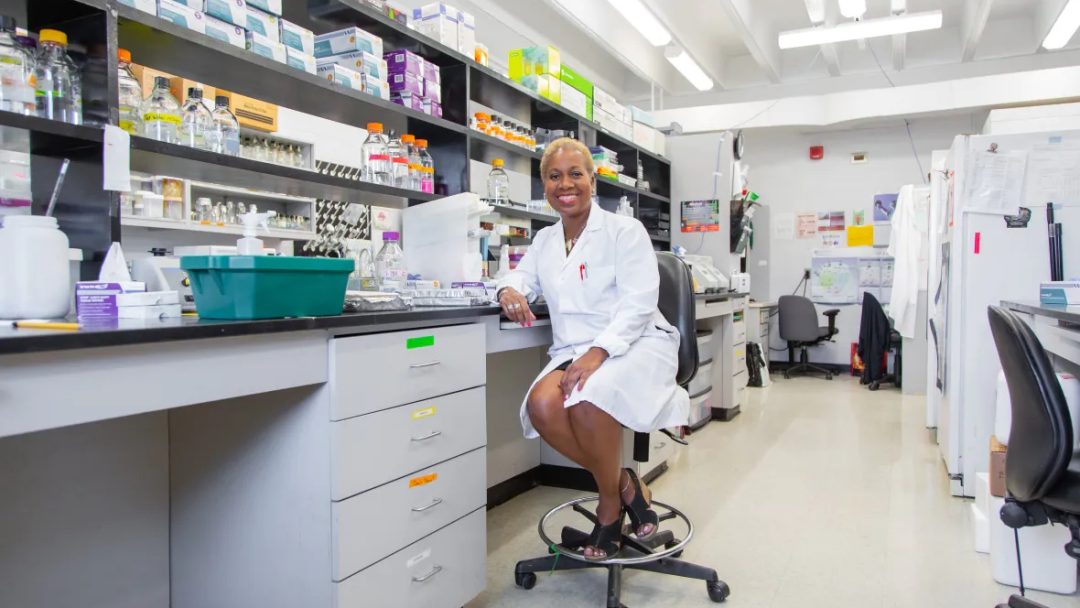 Dr. Juliet Daniel in her lab